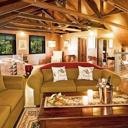 Possum Lodge At Cloudhill Estate タンボリーン・マウンテン エクステリア 写真